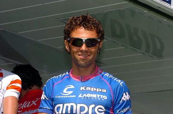 Gilberto Simoni (Lampre) must be happy with his stage 1 time trial