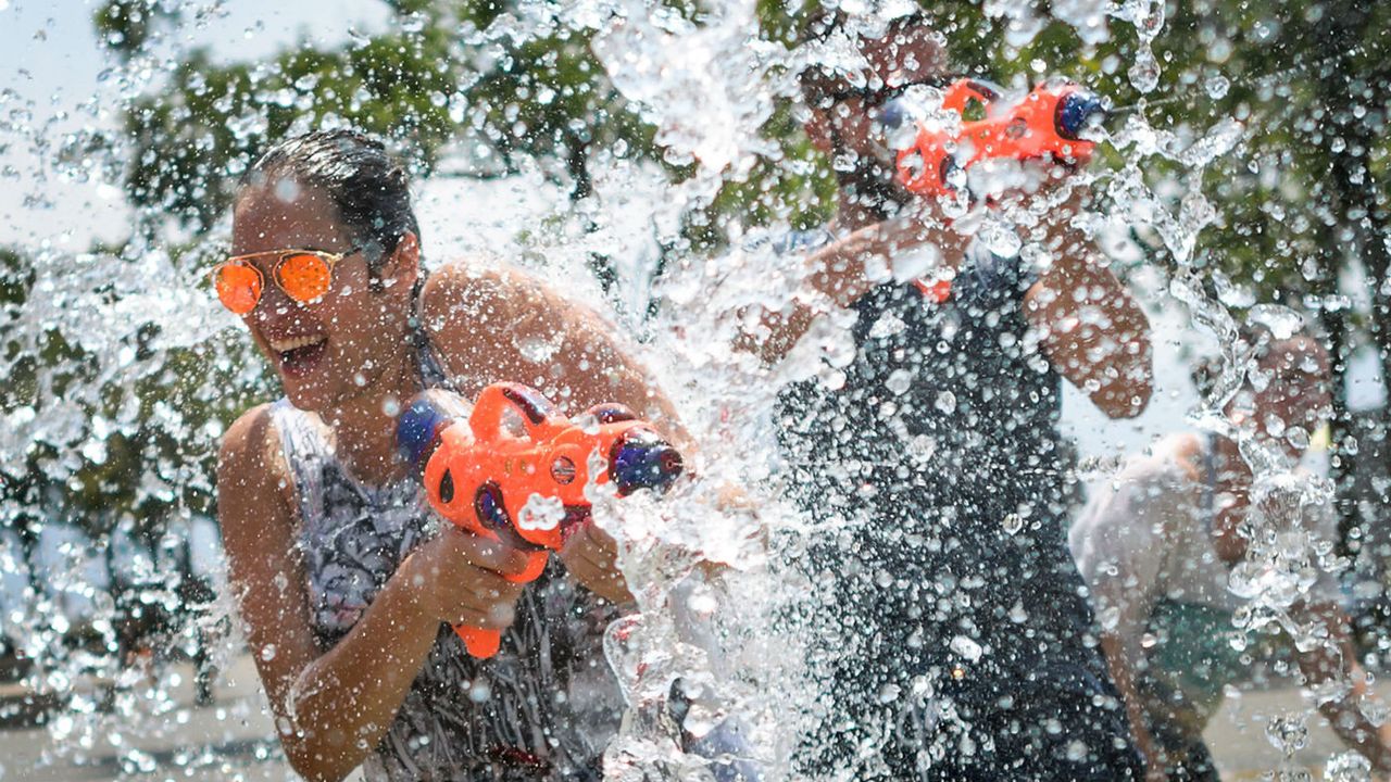 Water fight in heatwave