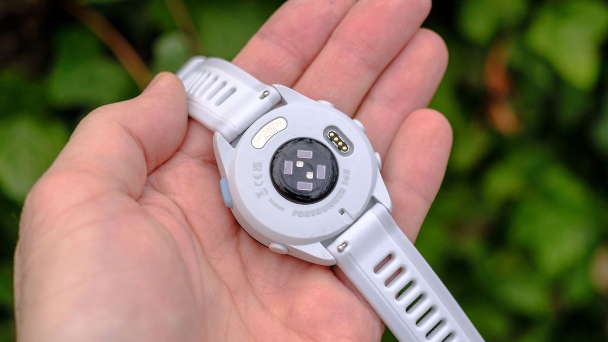 Garmin Forerunner 165 review budgetfriendly GPS watch for the outdoors Tom