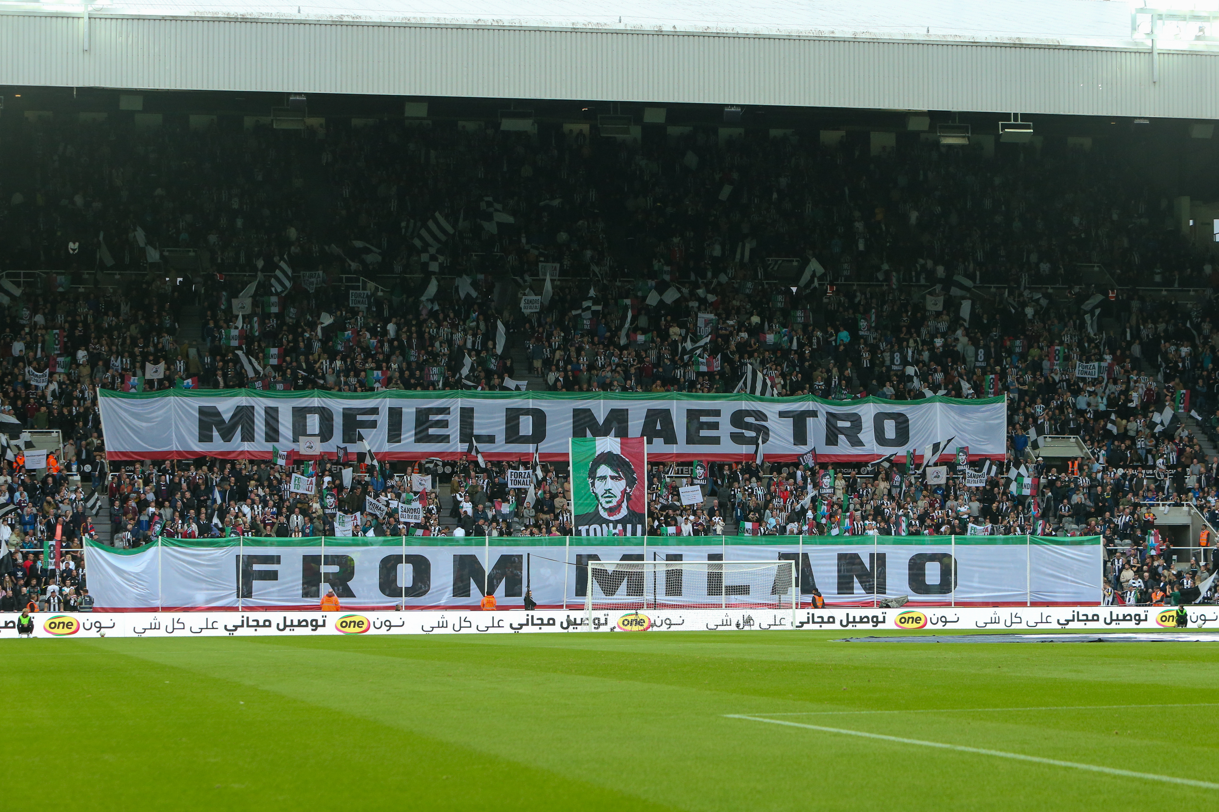 Newcastle fans unveil a tifo in honour of Italy midfielder Sandro Tonali