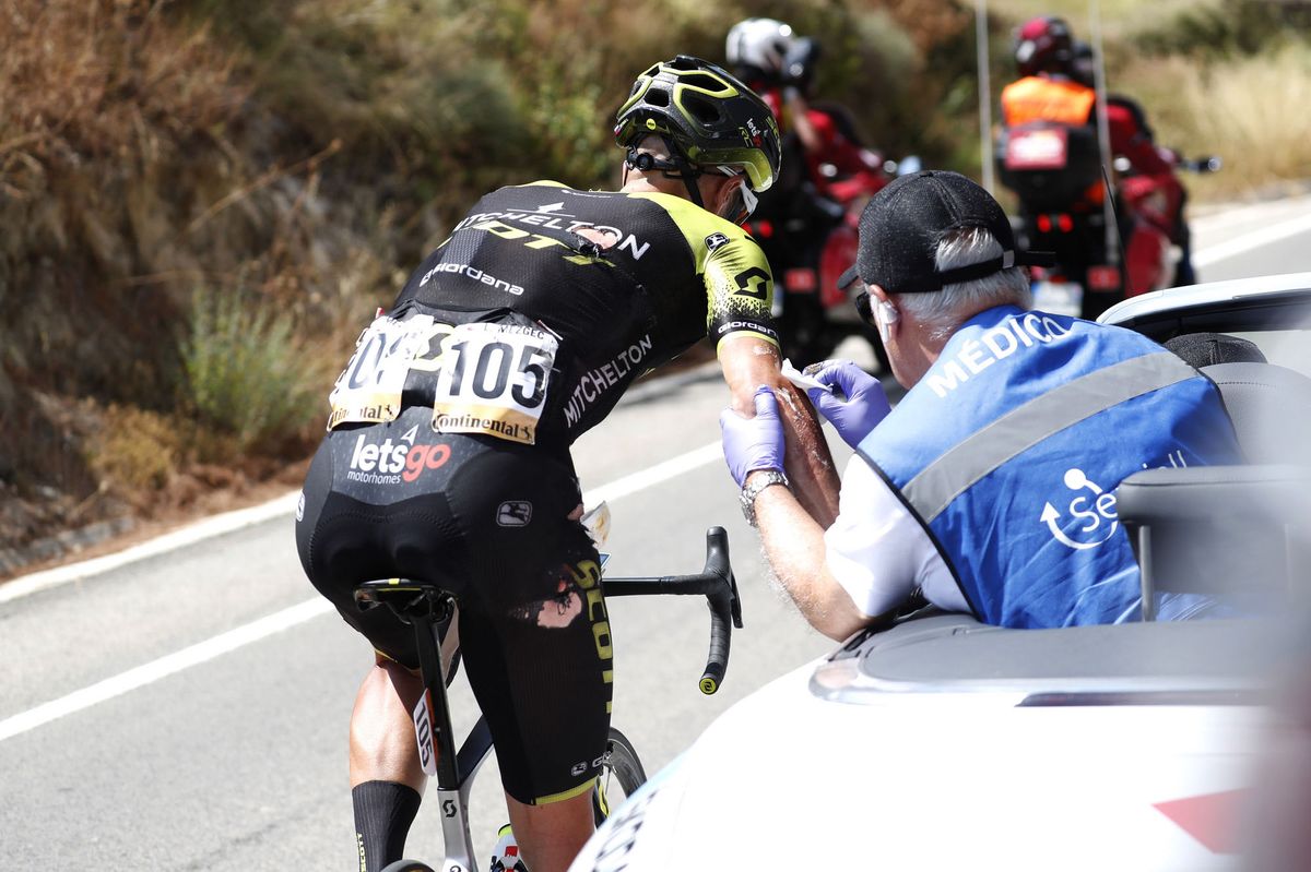 Luka Mezgec drops back for medical assistance after his crash