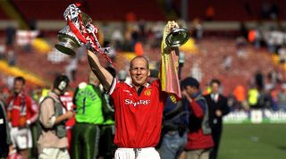 MANCHESTER, ENGLAND - MAY 22: Jaap Stam celebrates after the FA Cup Final between Manchester United v Newcastle at Wembley Stadium on May 22, 1999 in London. Manchester United 2 Newcastle United 0. (Photo by John Peters/Manchester United via Getty Images)