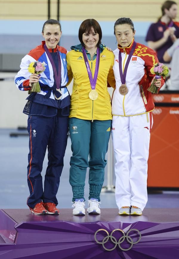 Olympic women's sprint podium: Victoria Pendleton, Anna Meares, Guo Shuang