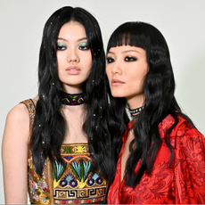 girls with shiny hair