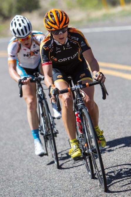 Lauren Hall (Optum) leads Olivia Dillon (NOW and Novartis) on a breakaway attempt.