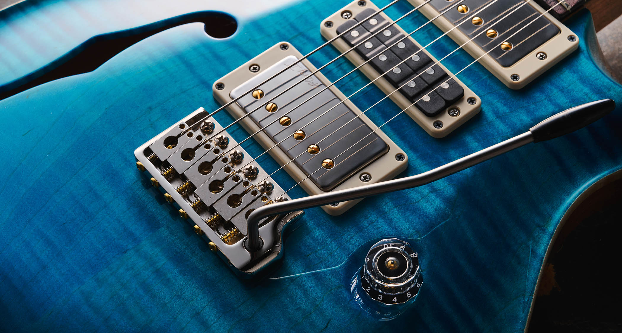 PRS Special Semi-Hollow