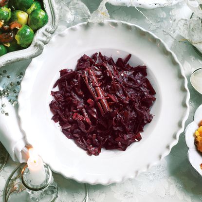 Balsamic, red wine and orange-braised red cabbage