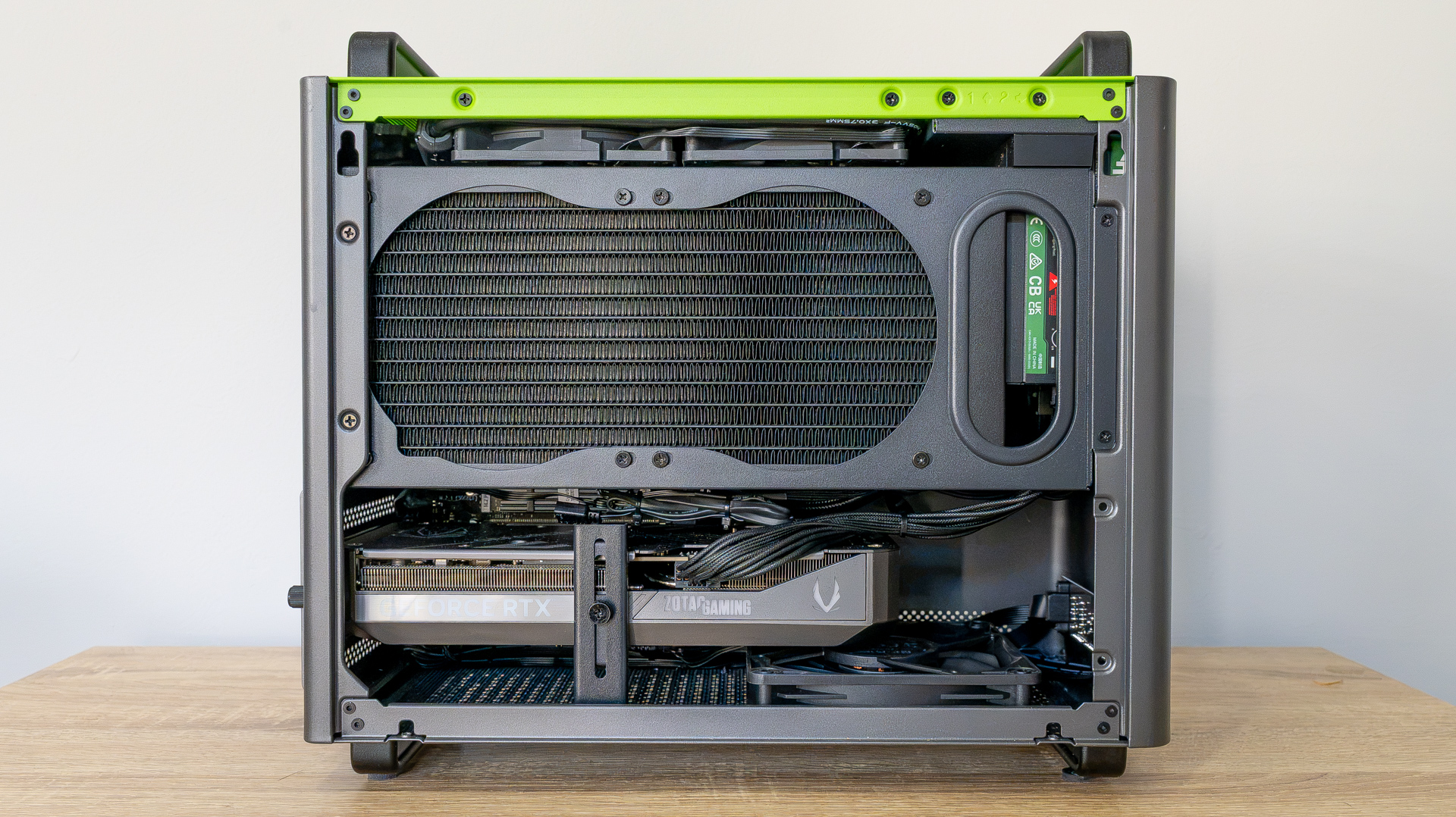 GMKtec NEO-X1 Pro review image