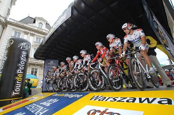Danish outfit CSC-Saxo Bank line up.
