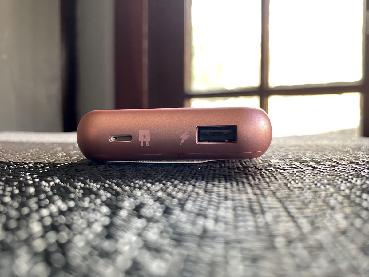 Mophie Powerstation Plus Xl Wireless Ports