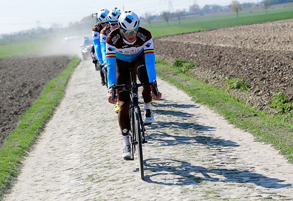 Oliver Naesen leads AG2R la Mondiale over the cobbles