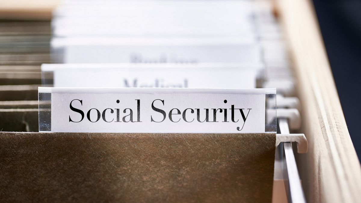 Social Security Overpays Billions - Now It Wants the Money Back