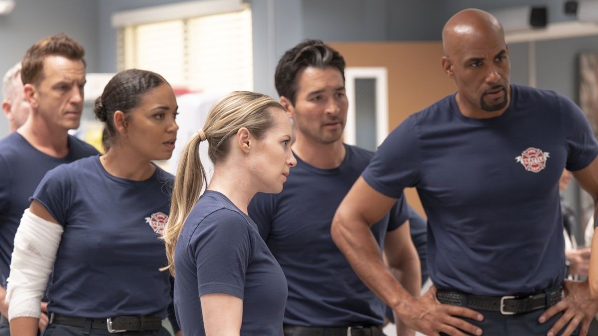 Station 19 firefighters gather at Grey Sloan in the series finale May 30, 2024.