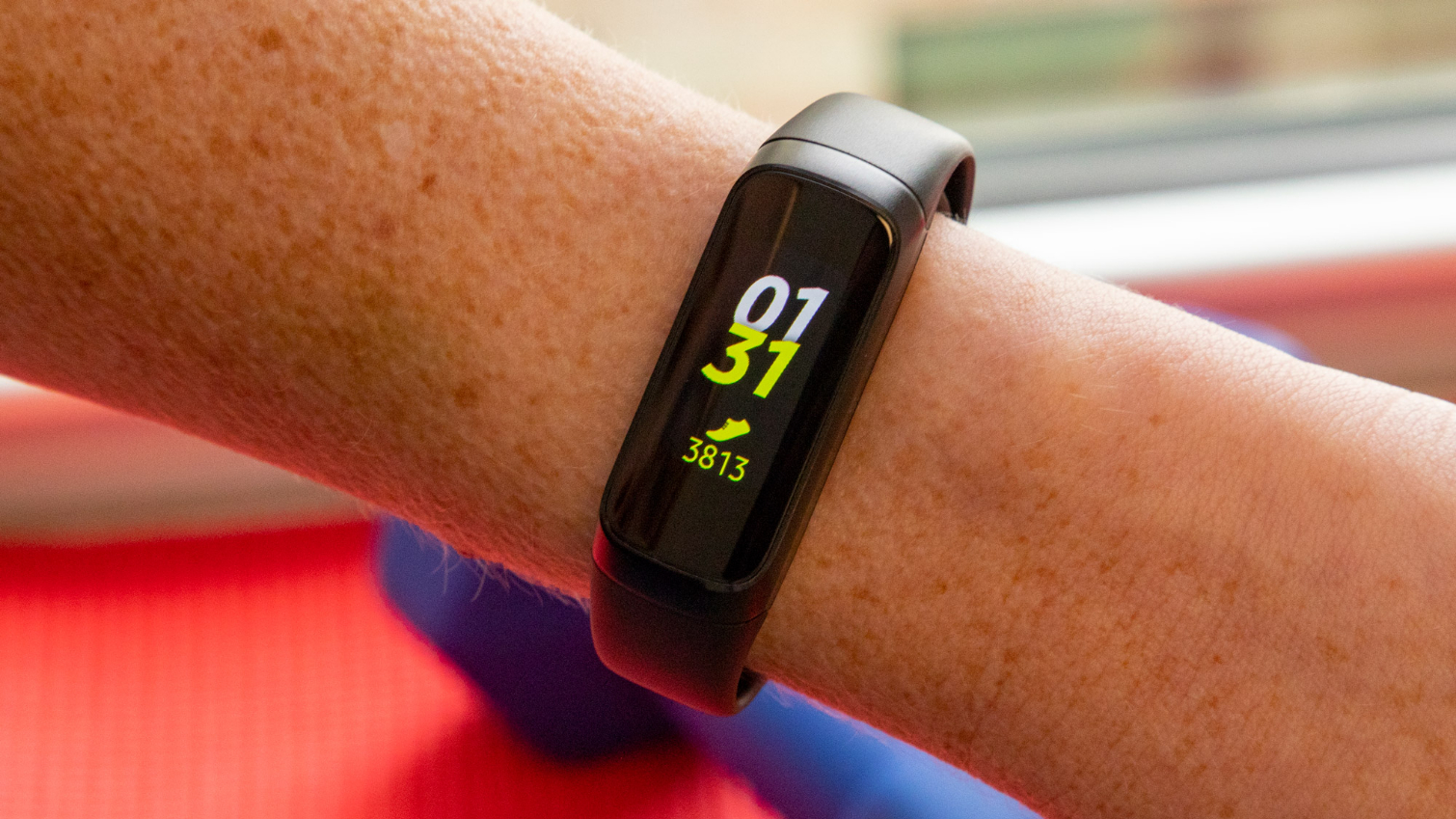 Samsung Galaxy Fit Hands-On Review 