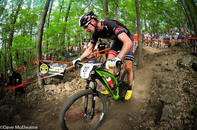 Troy Wells (Clif Bar) riding in the top 15