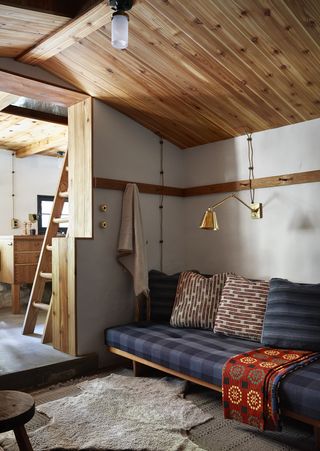 Farmhouse living room ideas - design, decor and color advice | Livingetc