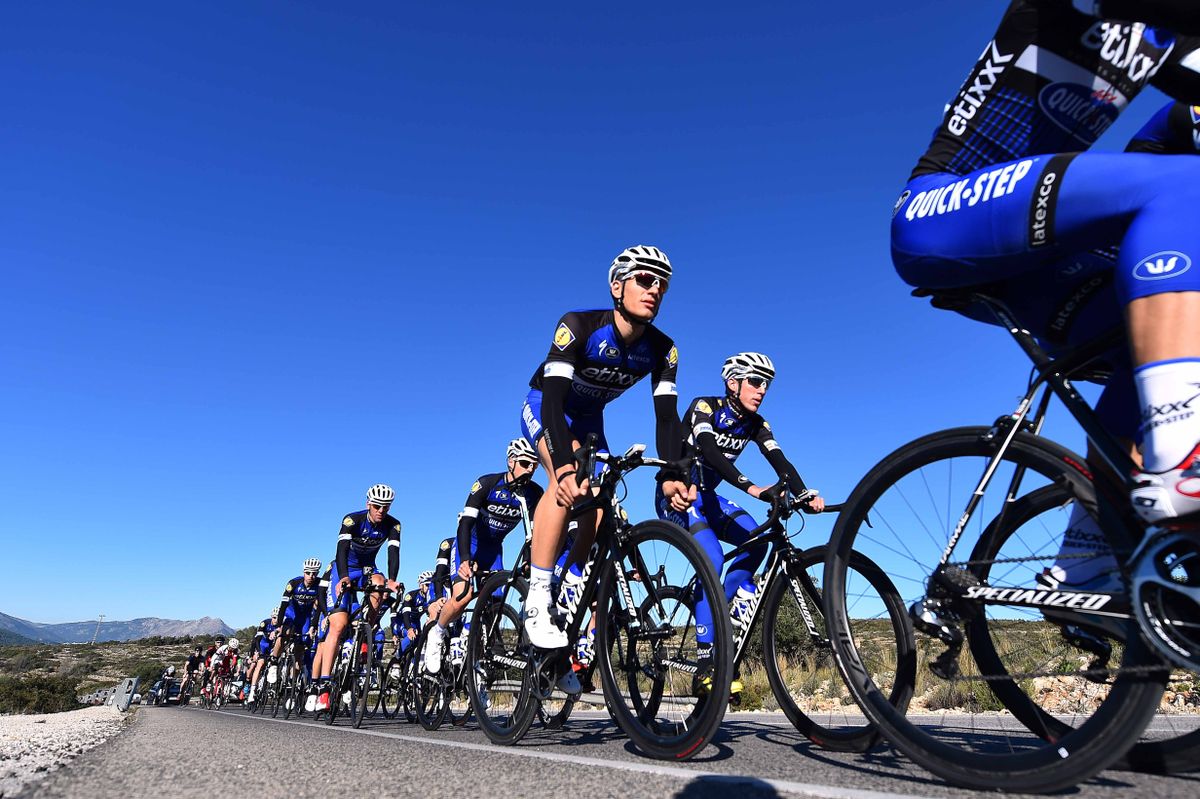 Marcel Kittel and Dan Martin ride side by side during the training ride