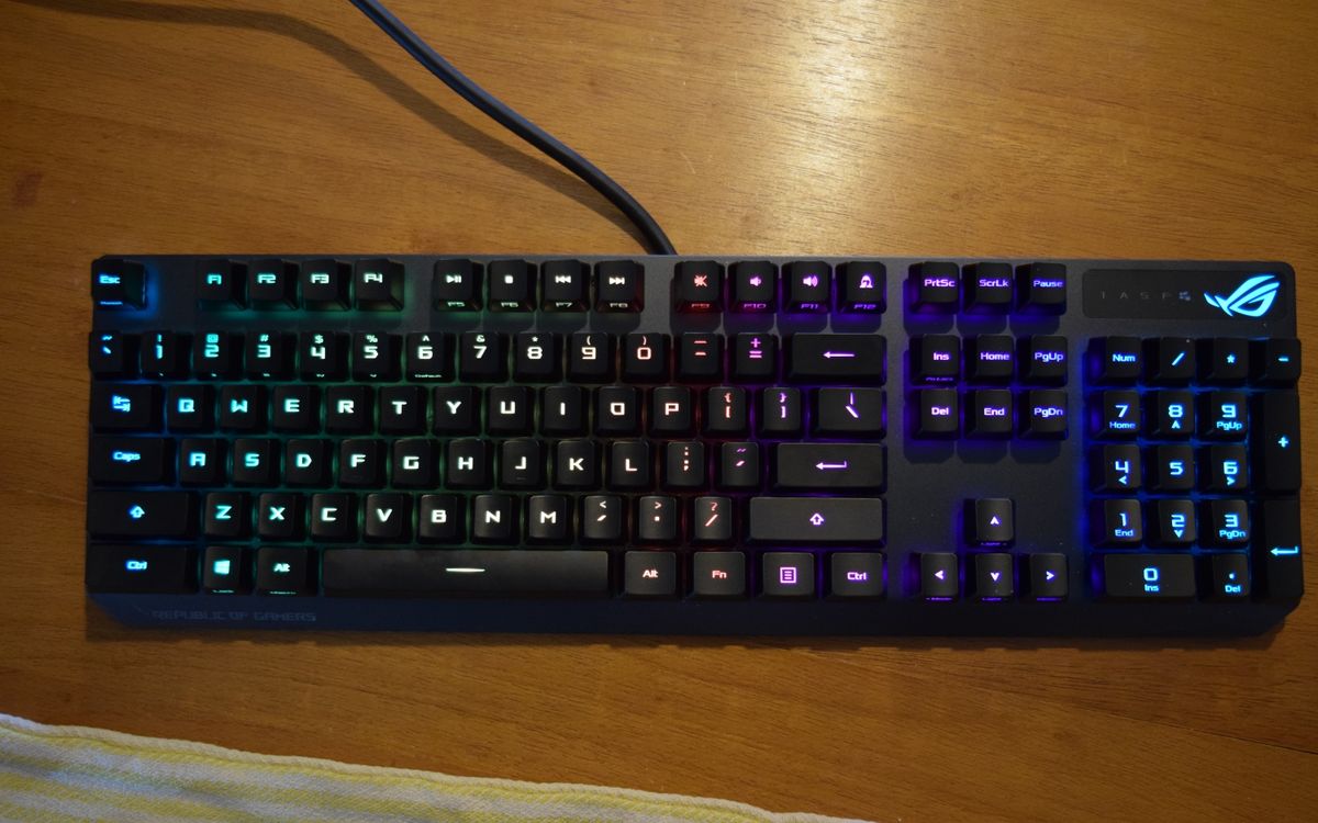 ASUS ROG Strix Scope RX Review: an Opto-Mechanical Gaming Keyboard with  Water Protection