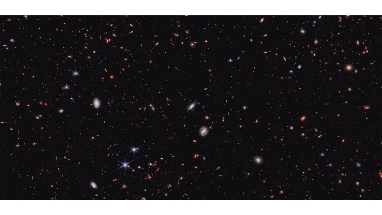 Early galaxies weren't mystifyingly massive after all, James Webb Space ...