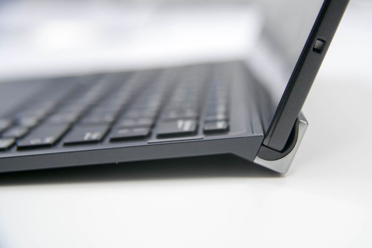 Dell XPS 12