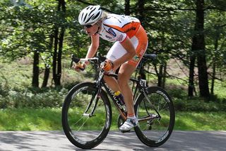 Vos repeats as Holland Ladies Tour champion