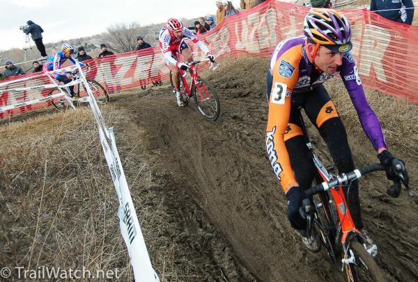 Ryan Trebon (Kona-FSA) leads Todd Wells and Tim Johnson.