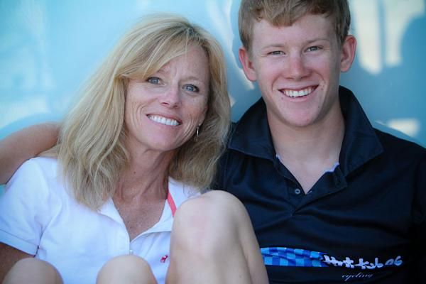 17-18 men's race winner Lawson Craddock and his mum.