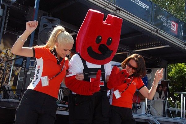 The Wurth mascot and friends at the start of stage five.