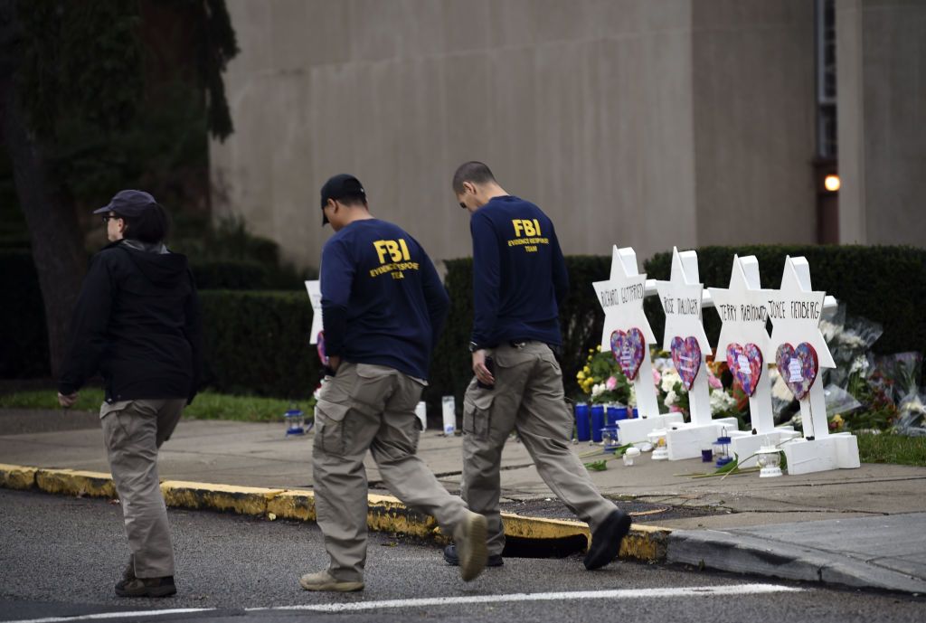 Memorial outside the Tree of Life synagogue.