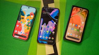 Android 15 home page on Pixel 9, Pixel 9 Pro XL, and Pixel 9 Pro Fold