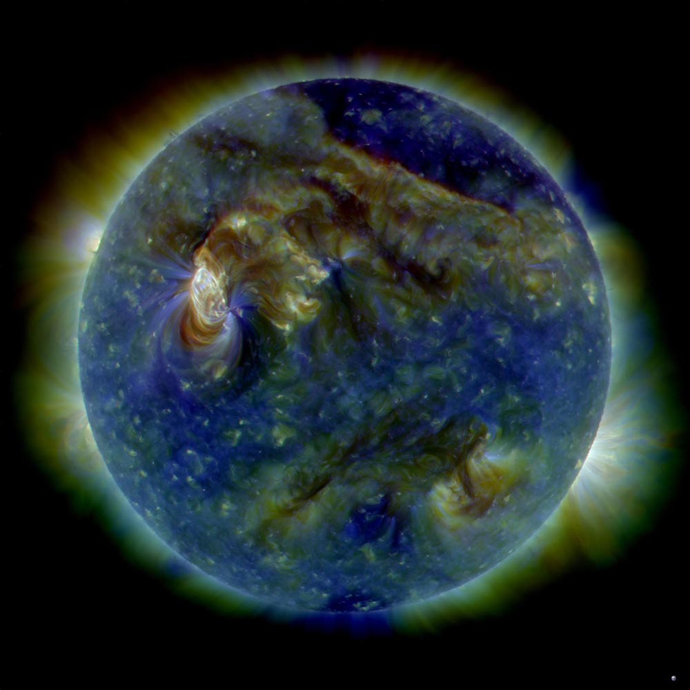 Solar Tsunami Revealed in New Photo