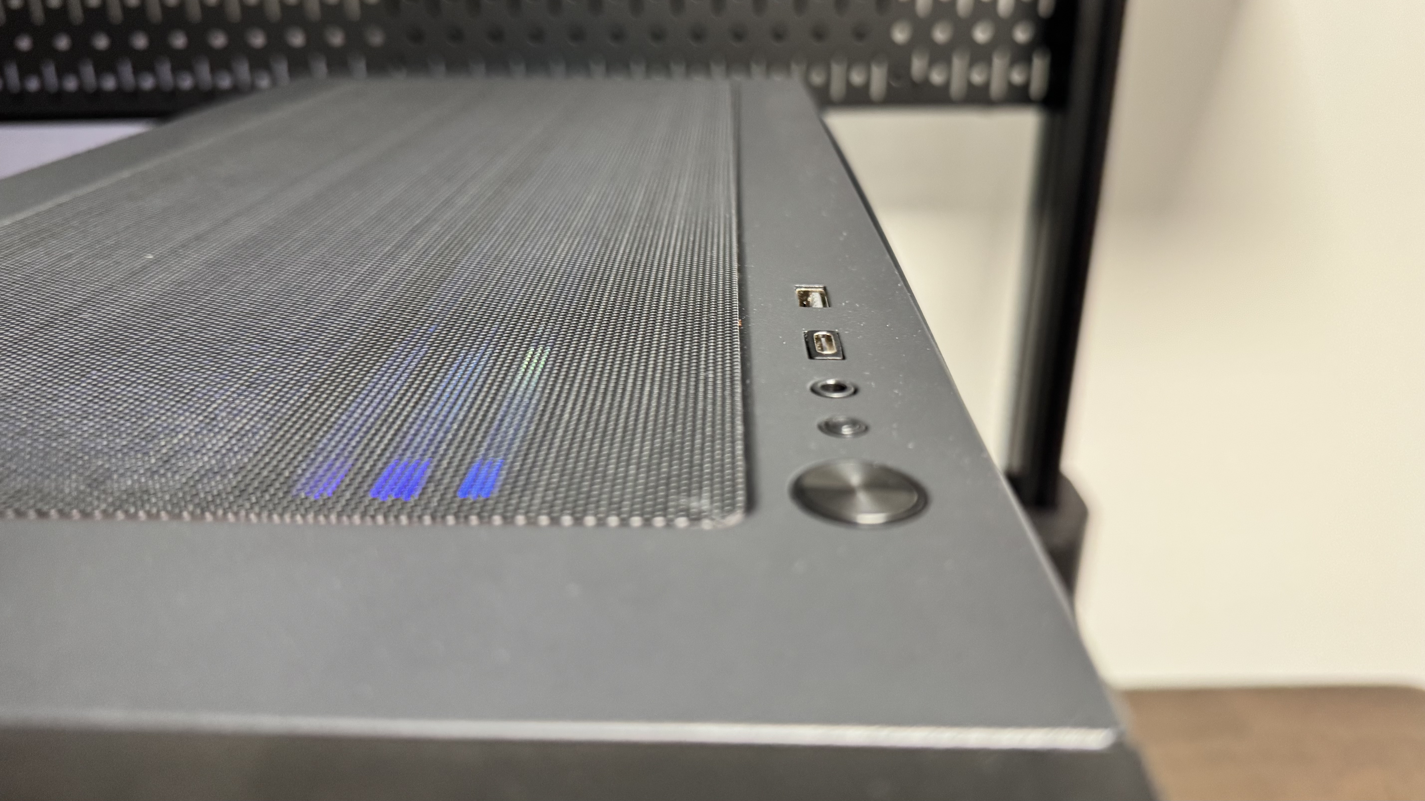 A picture of the OcUK Gaming Mach 5R gaming PC