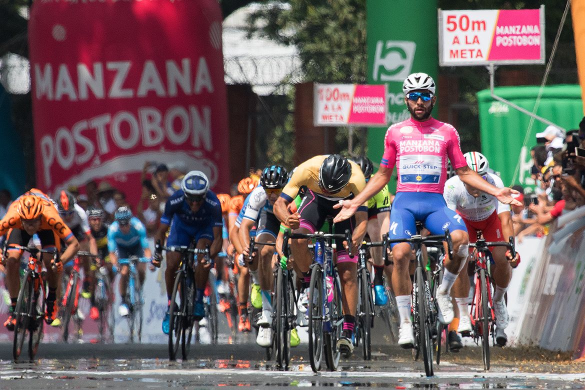 Fernando Gaviria (Quick-Step Floors) wins the stage