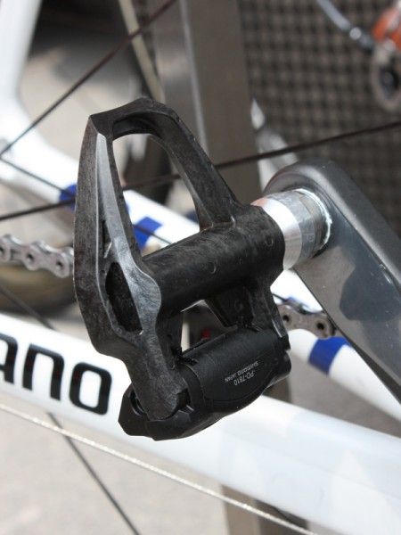 The rear jaws are borrowed from the current PD-7810 pedal hence the misleading part number.