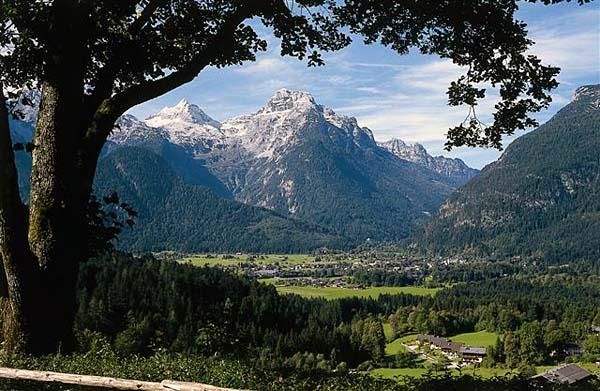 Racers at the 24 hours of Lofer will be treated to some beautiful scenery.