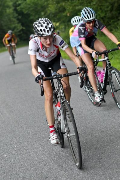 Alisha Welsh (Danbury Audi) tries to go after the leader.
