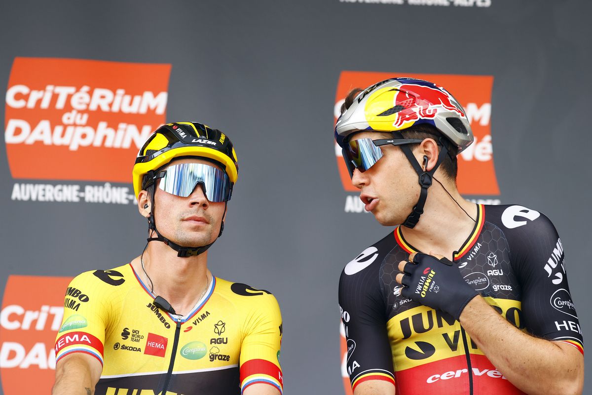 Criterium du Dauphine 2022 - 74th Edition - 1st stage La Voulte sur Rhone - Beauchastel 191,8 km - 05/06/2022 - Primoz Roglic (SLO - Team Jumbo - Visma) - Wout Van Aert (BEL - Team Jumbo - Visma) - photo Luca Bettini/SprintCyclingAgencyÂ©2022