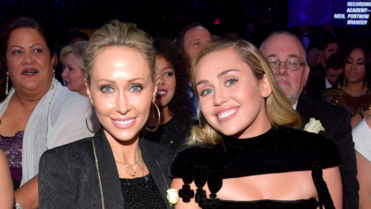 Miley Cyrus, Tish Cyrus