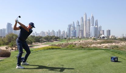 Stenson hits a tee shot in Dubai