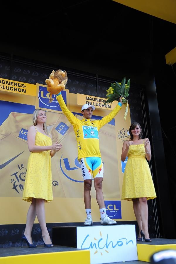 Alberto Contador (Astana) is back in yellow