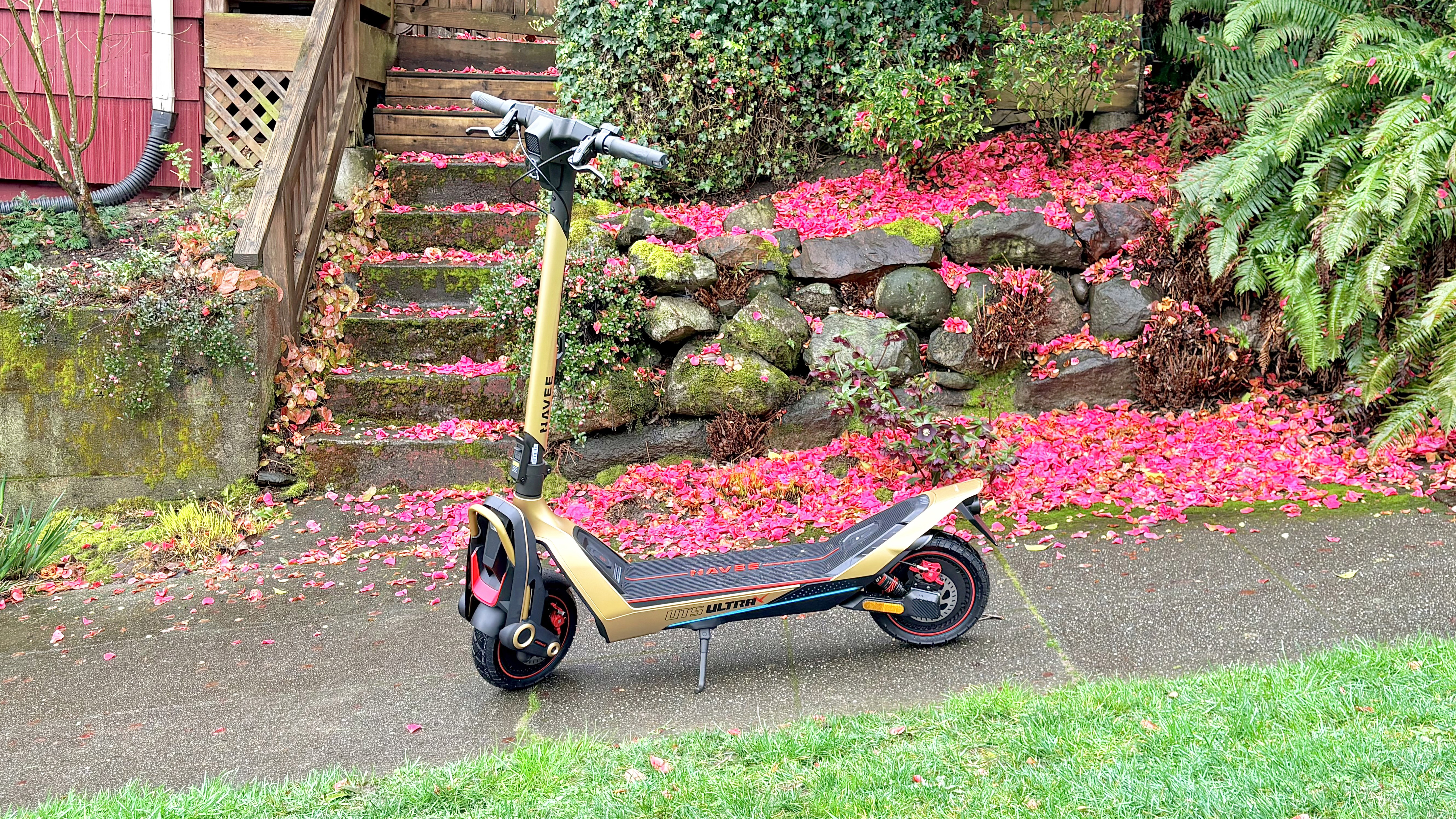 Navee UT5 Ultra X e-scooter