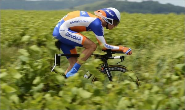 Wilco Kelderman (Rabobank) set one of the fastest early times