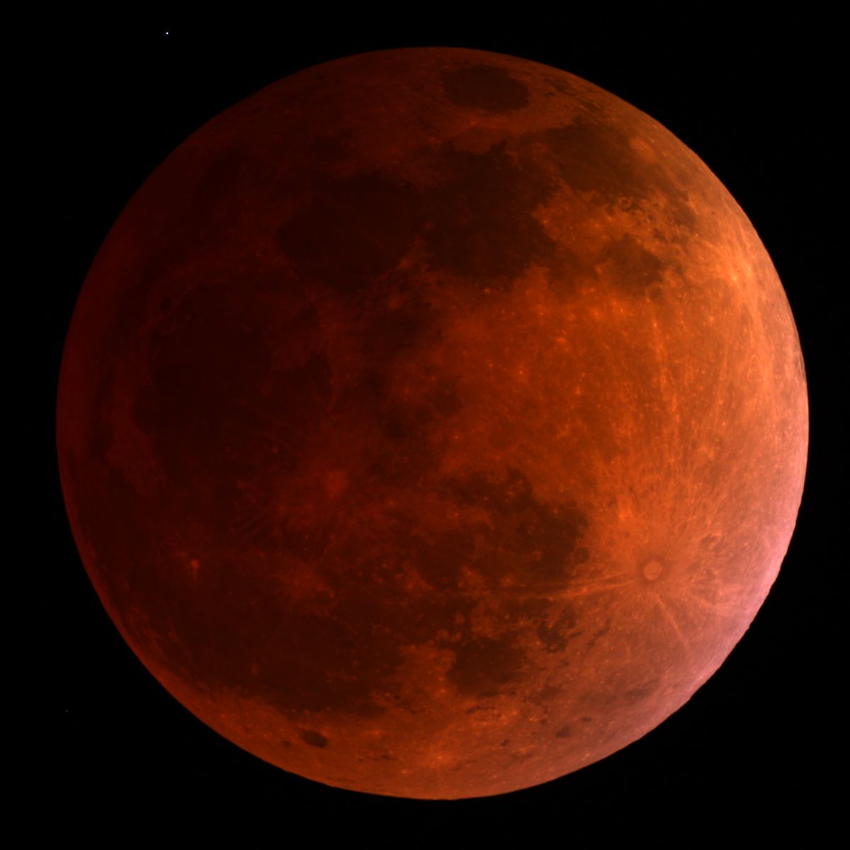 Blood Moon Photos Total Lunar Eclipse Pictures from April 15, 2014 Space