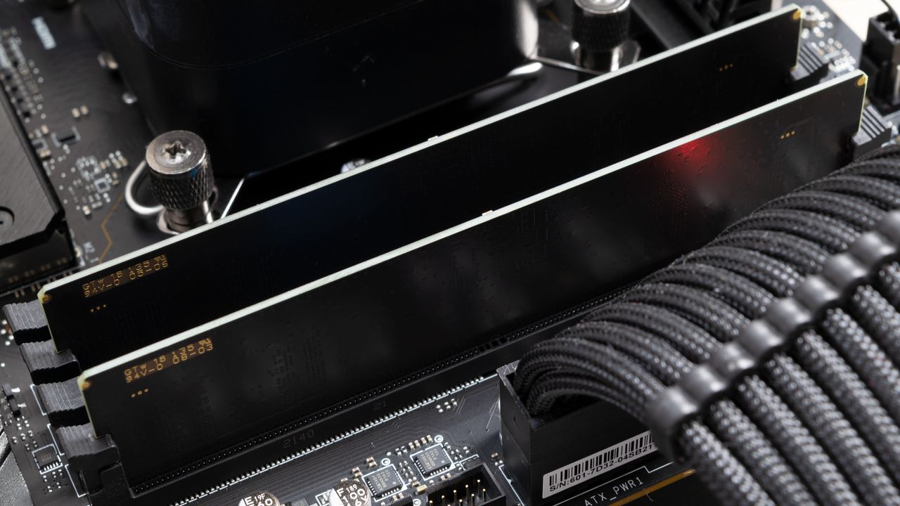 Crucial DDR5-4800 C40