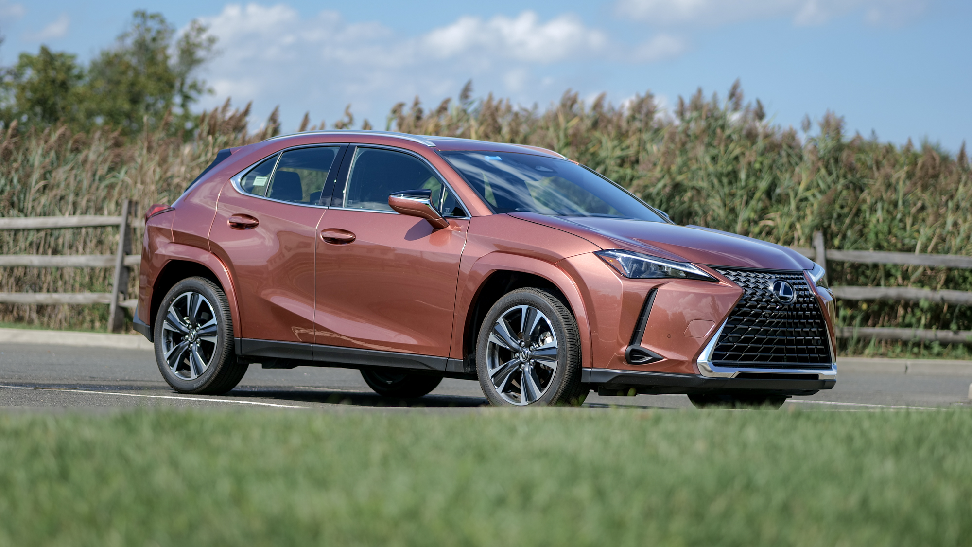2025 Lexus UX 300h test drive.
