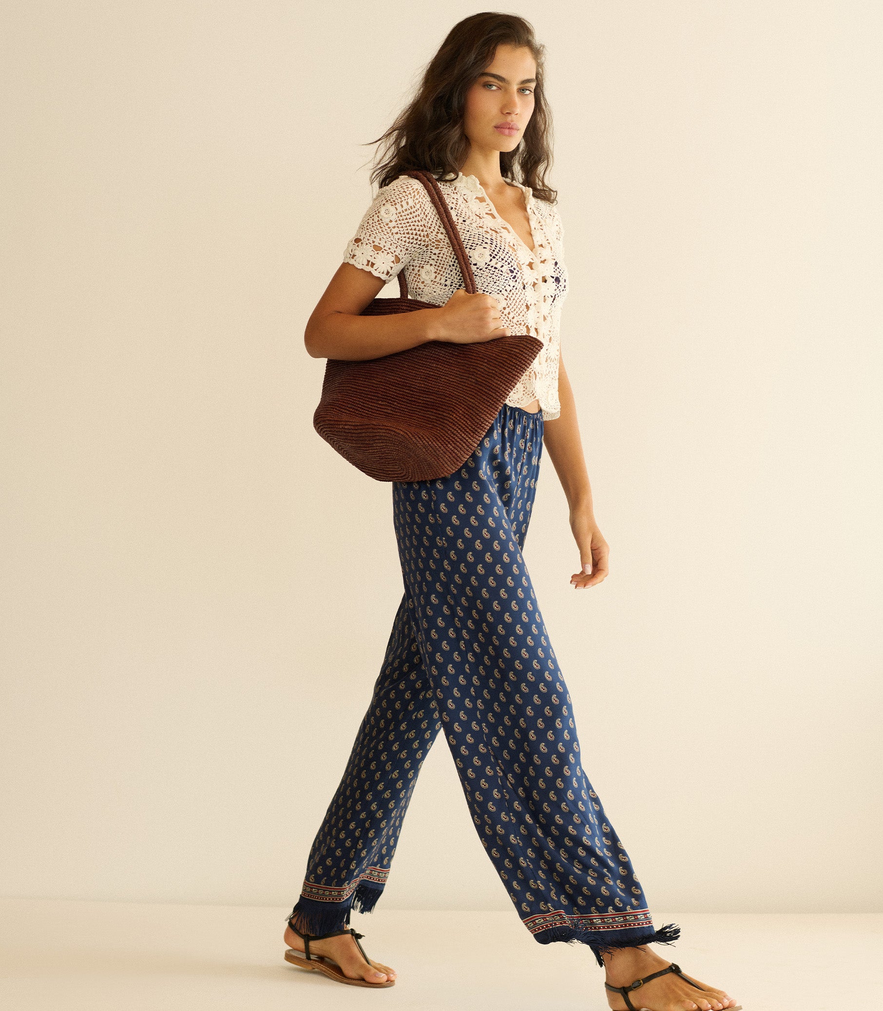 Harbor Tote--Marron Raffia