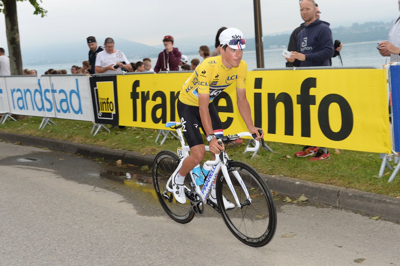 Peter Kennaugh (Team Sky) gets ready for his day in the yellow jersey