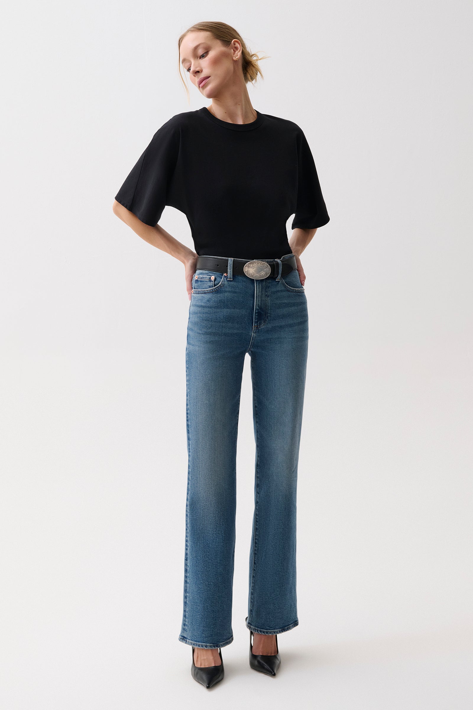 Evie High Rise Slim Boot - Soho - P00016420-Ql-Soho1 / Soho / 23