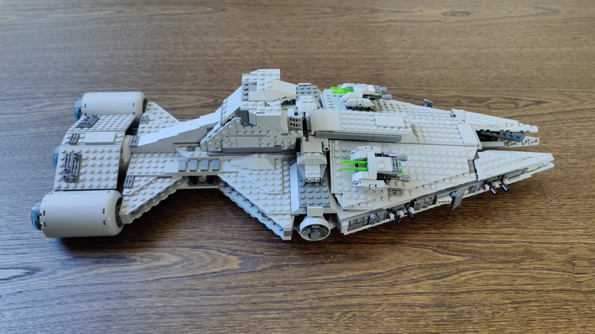 Lego Star Wars Light Cruiser review Space