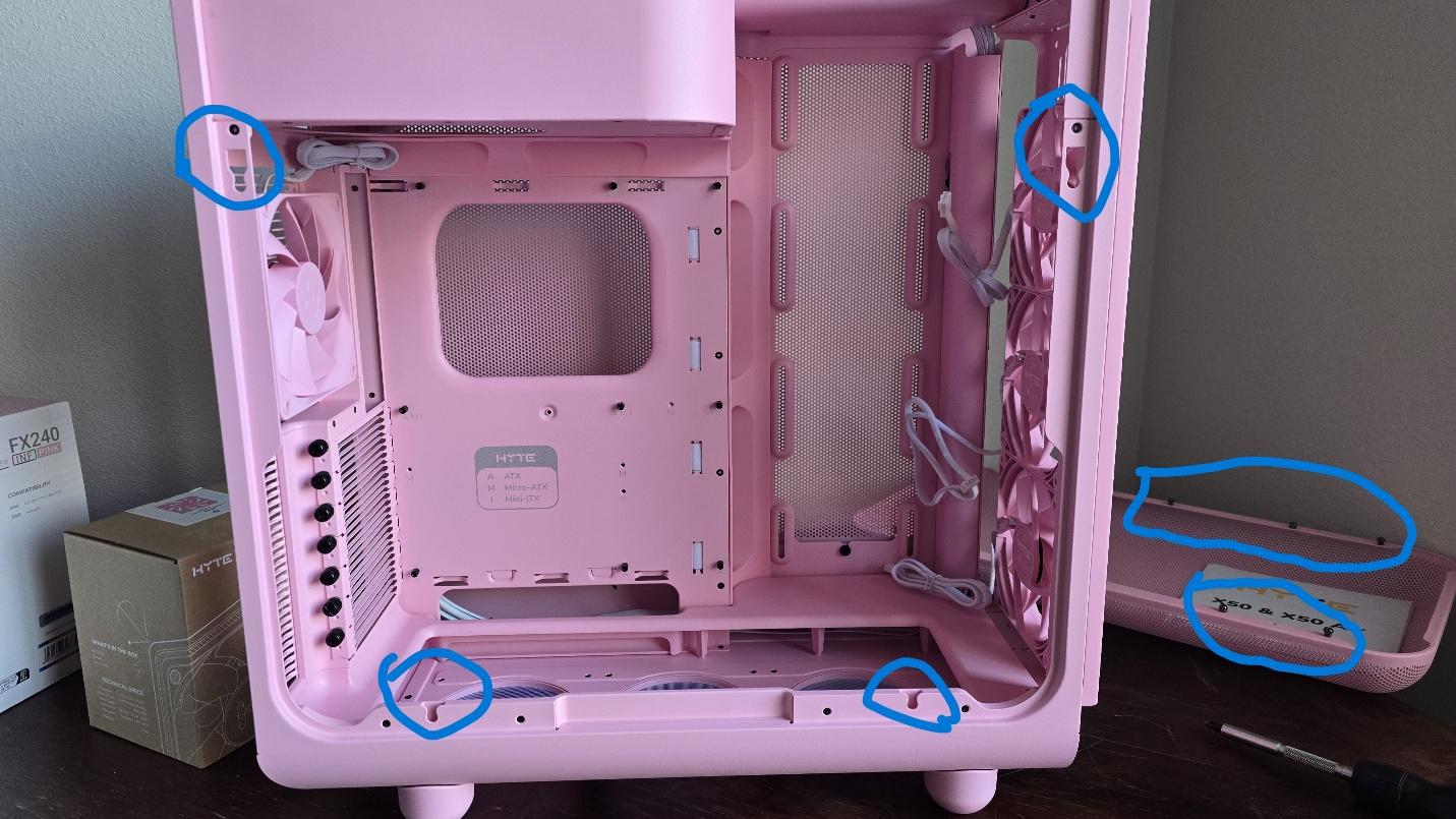 Hyte X50 Case